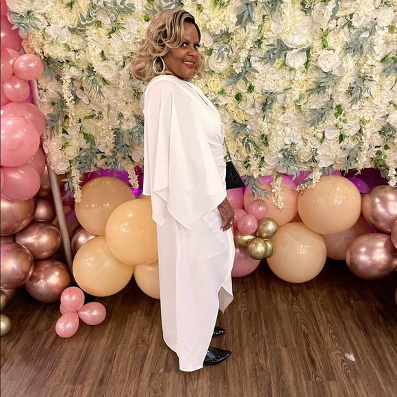 White Dress - Picture 8 of 8